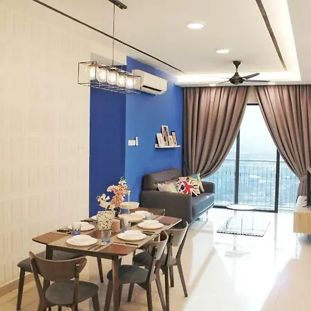 Kl Traders Square Apartment